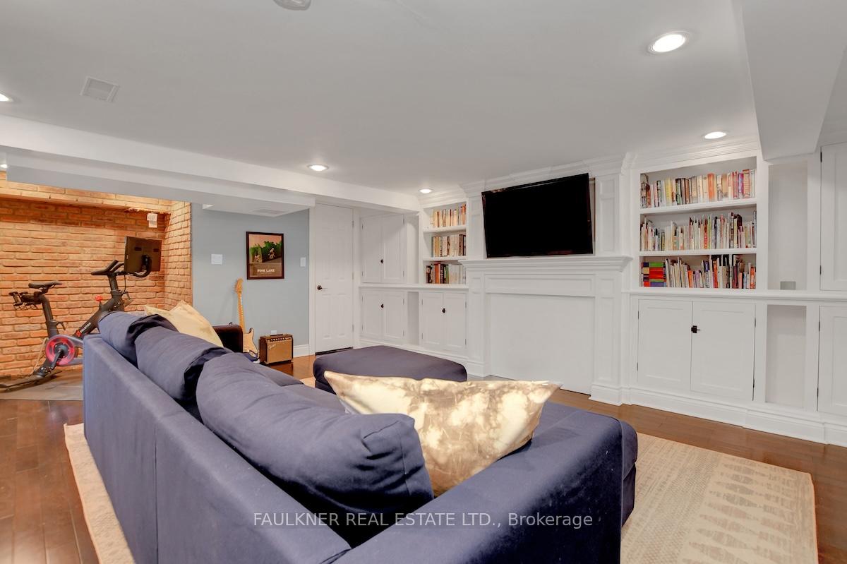 Photo 23 of 513 Cole Avenue, Ottawa, McKellar/Highland — HOMEH