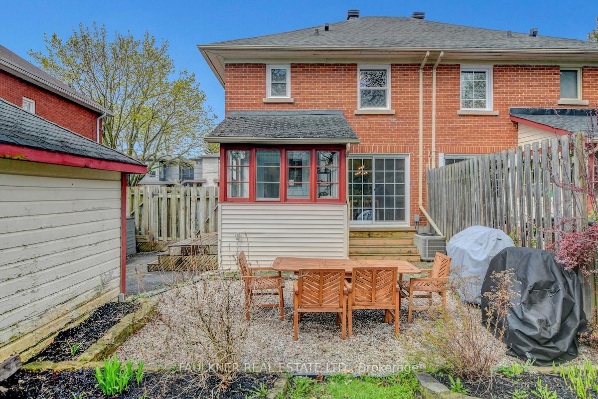 Photo 33 of 513 Cole Avenue, Ottawa, McKellar/Highland — HOMEH
