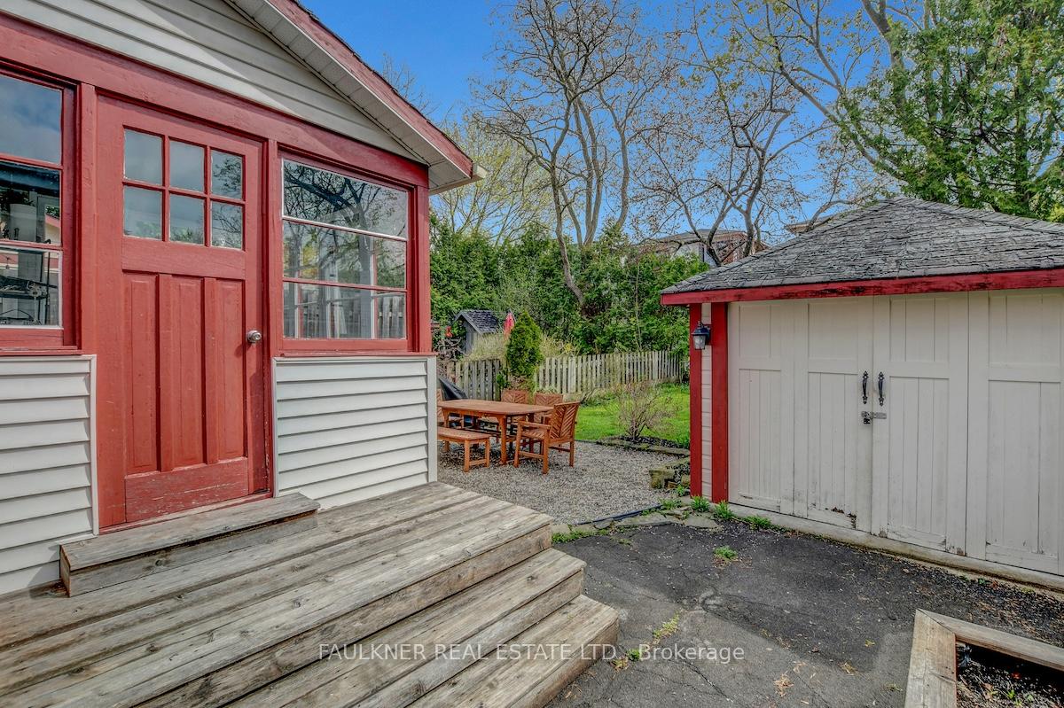 Photo 29 of 513 Cole Avenue, Ottawa, McKellar/Highland — HOMEH