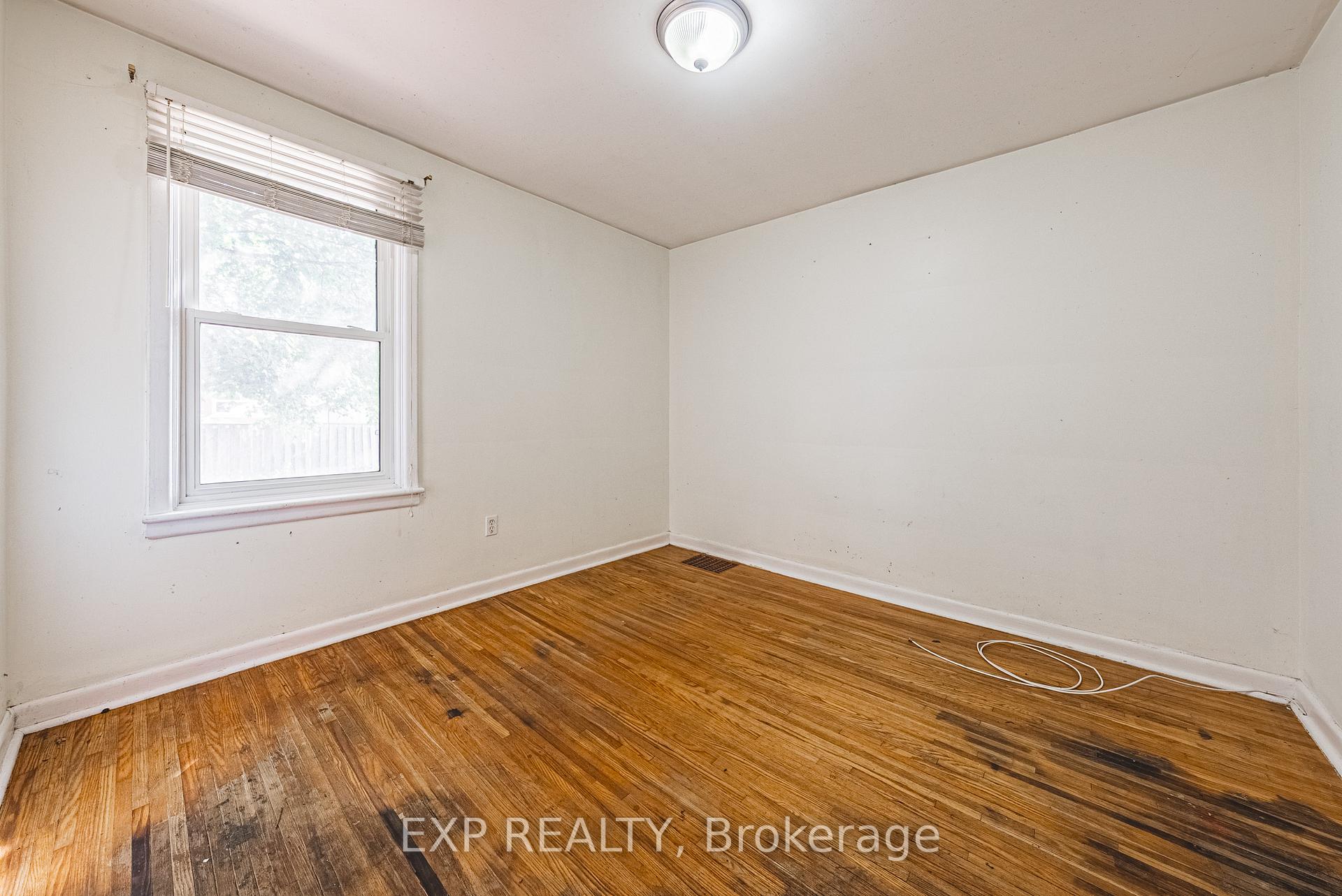 Photo 12 of 201 West 32nd Street, Hamilton, Westcliffe — HOMEH