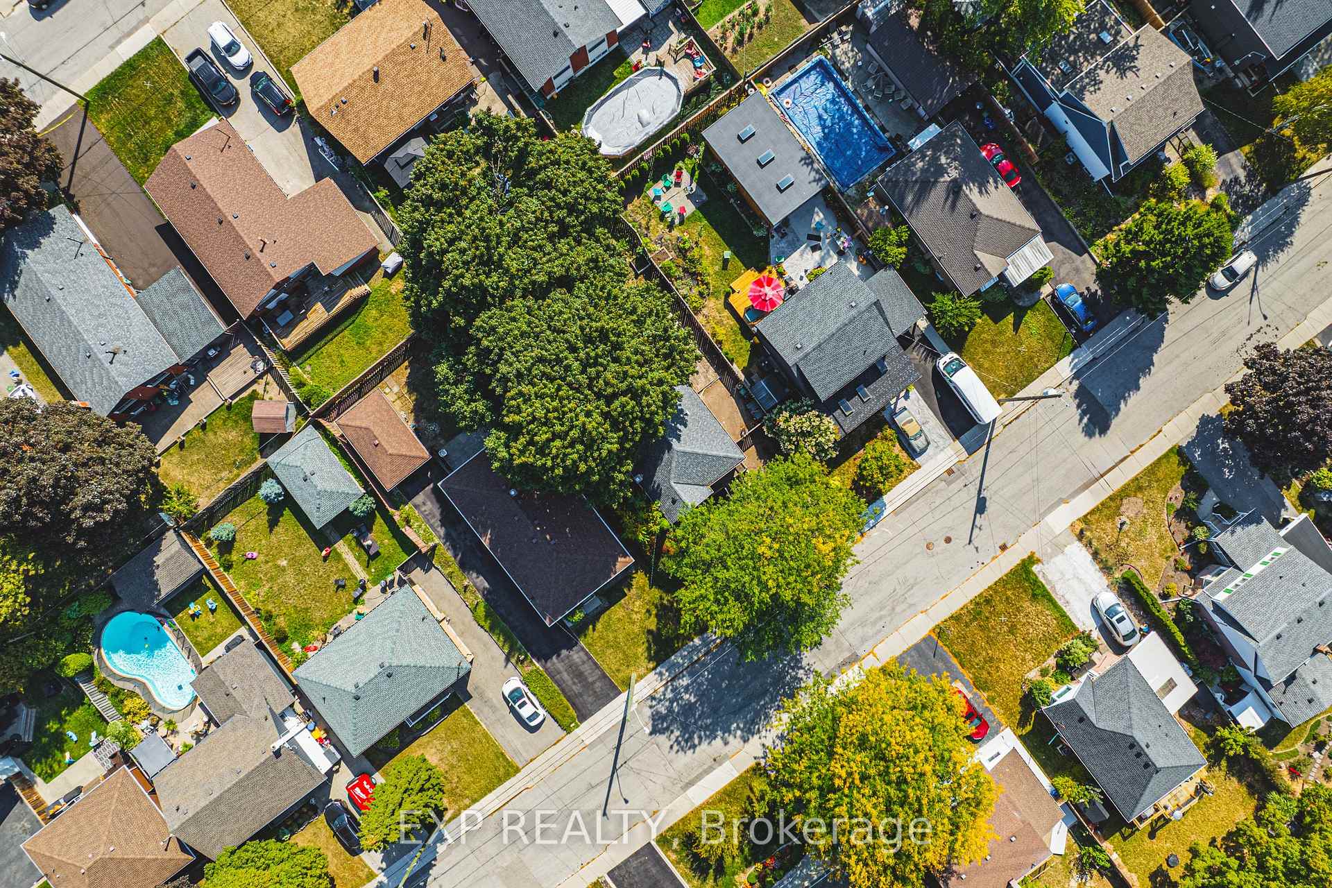 Photo 23 of 201 West 32nd Street, Hamilton, Westcliffe — HOMEH