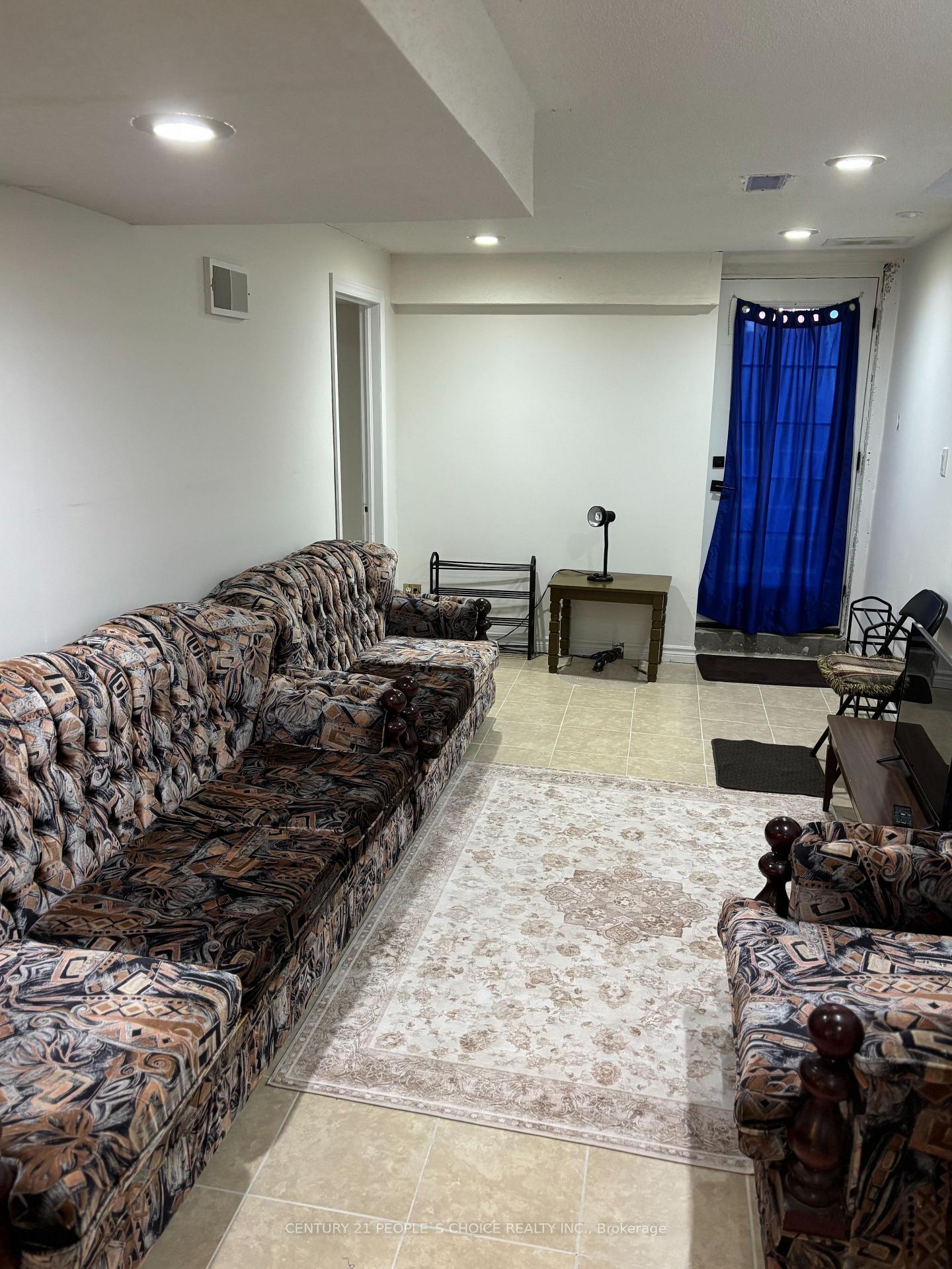 Photo 4 of Unit BSMT, 203 Drinkwater Road, Brampton, Fletcher's West — HOMEH