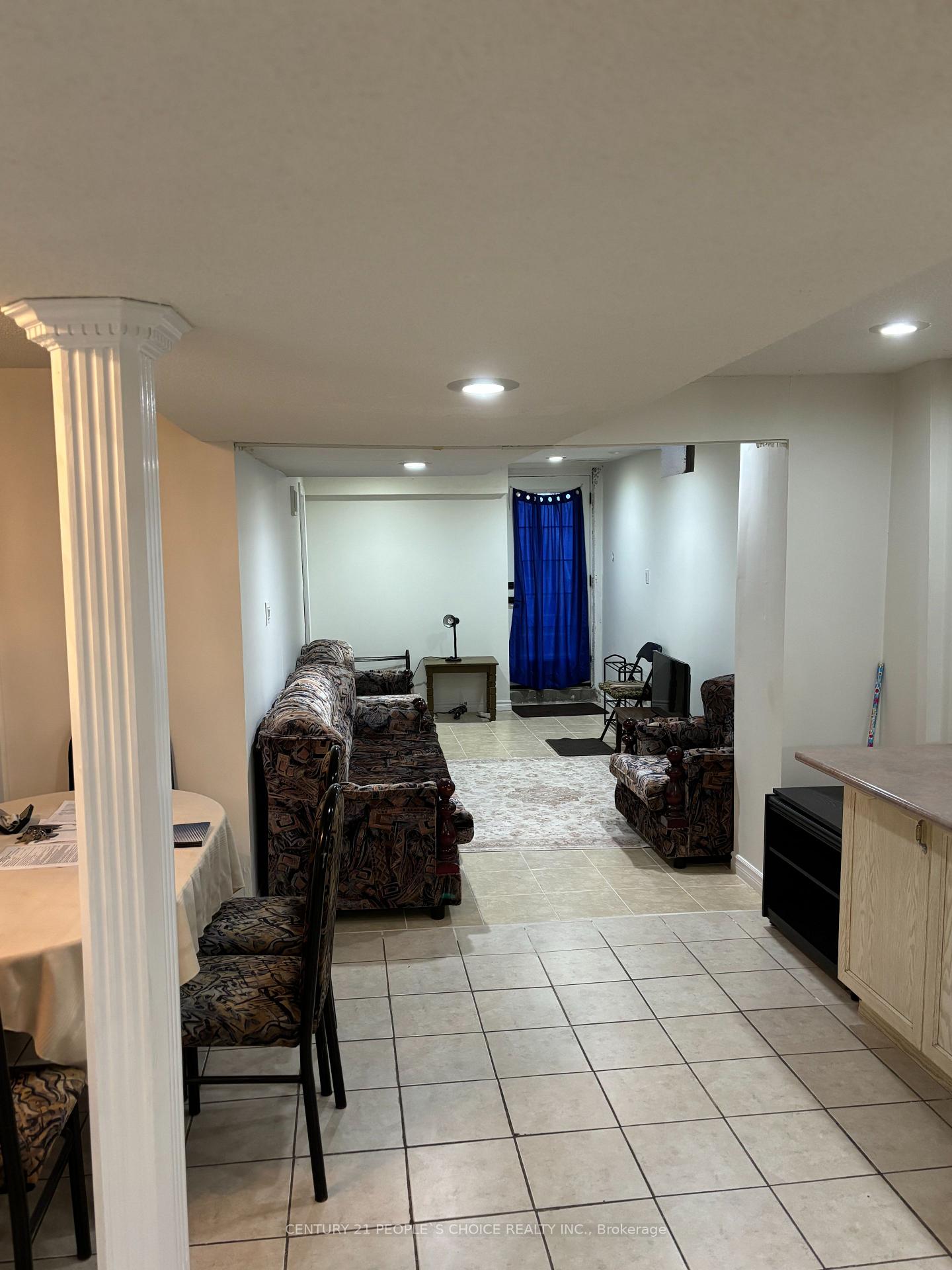 Photo 5 of Unit BSMT, 203 Drinkwater Road, Brampton, Fletcher's West — HOMEH