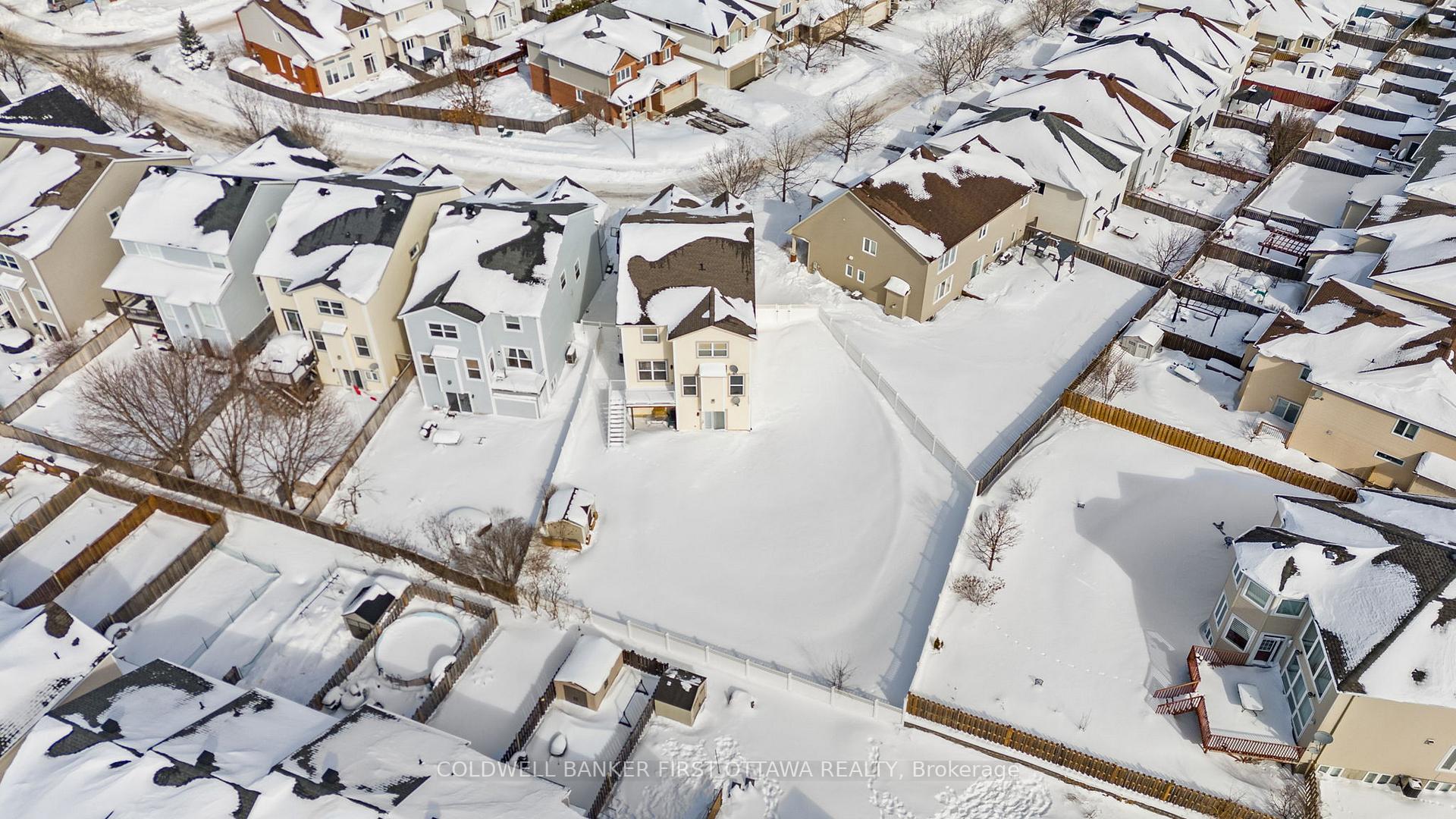 Photo 3 of 26 San Mateo Drive, Ottawa, Barrhaven - Longfields — HOMEH