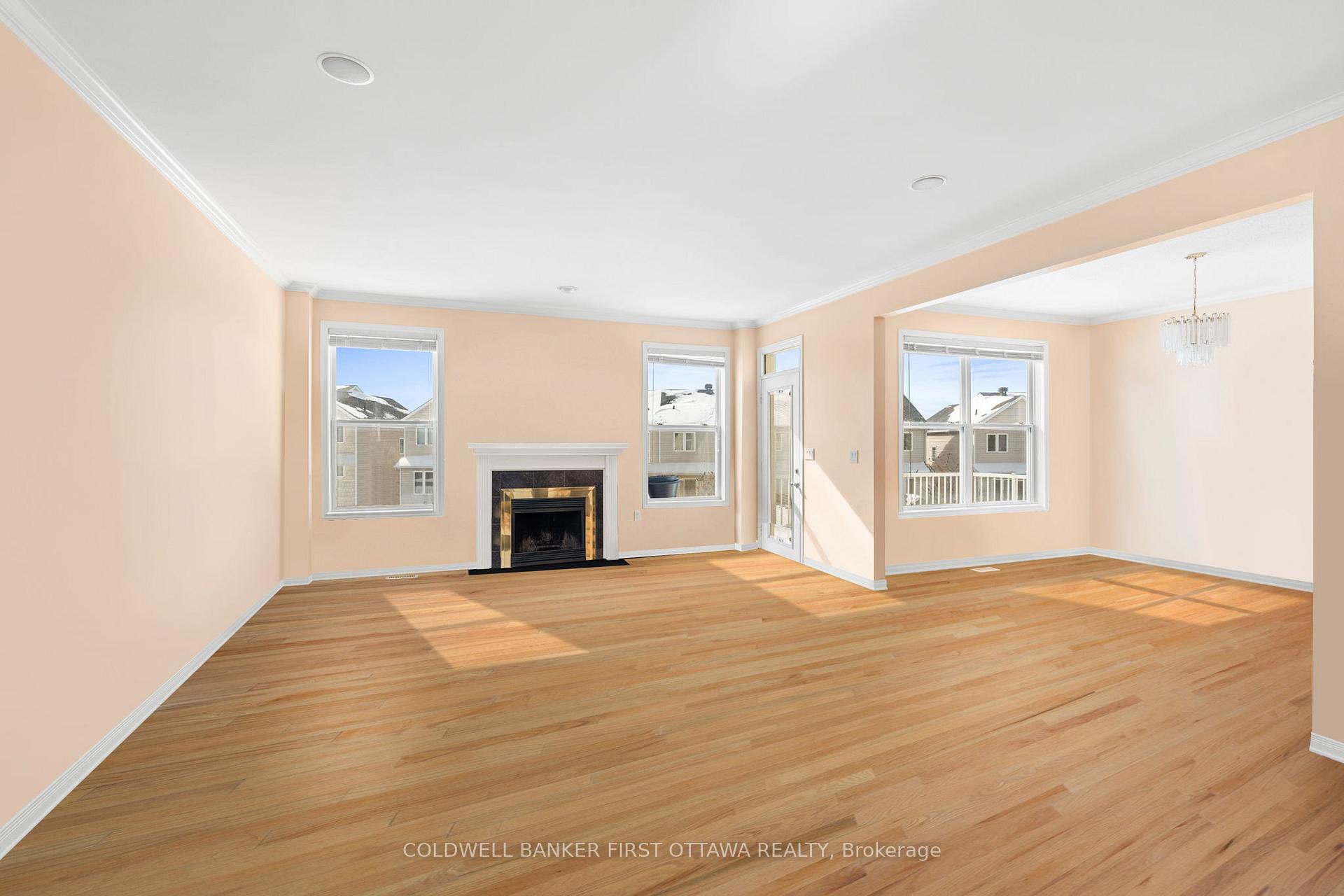 Photo 5 of 26 San Mateo Drive, Ottawa, Barrhaven - Longfields — HOMEH