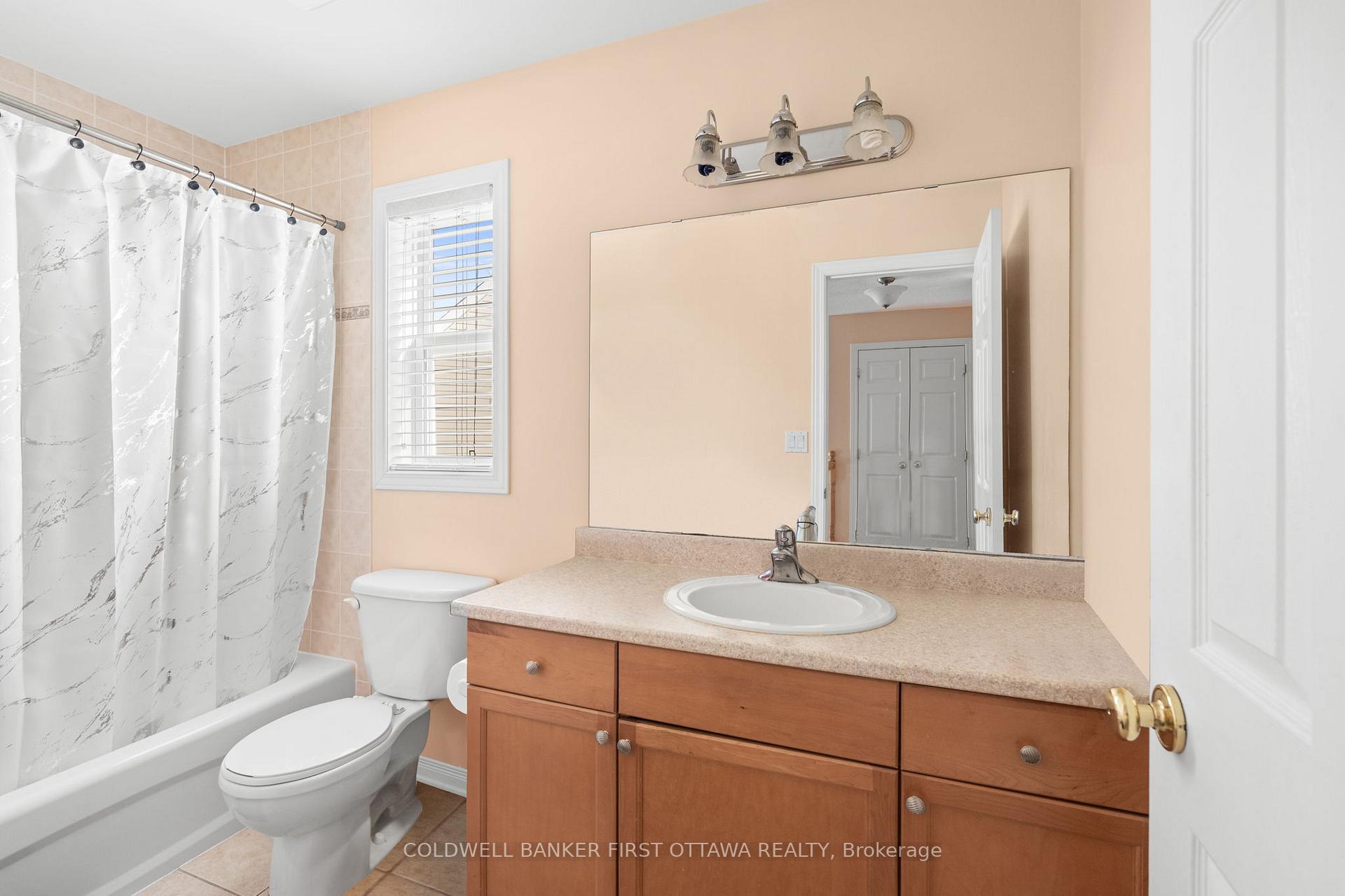 Photo 14 of 26 San Mateo Drive, Ottawa, Barrhaven - Longfields — HOMEH