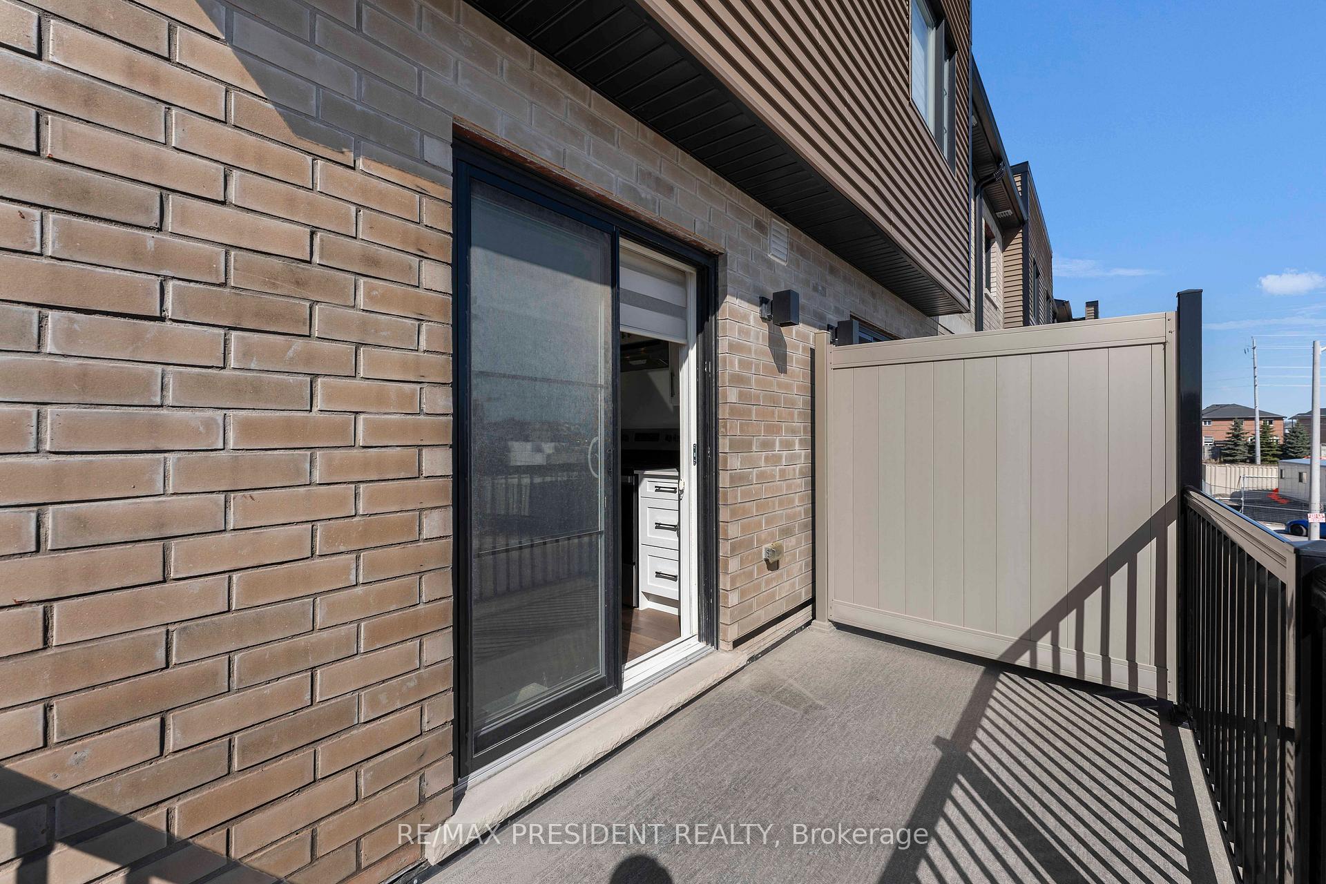 Photo 37 of 70 Pumpkin Corner Crescent, Barrie, Rural Barrie Southeast — HOMEH