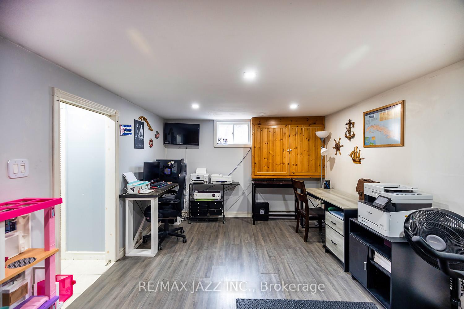 Photo 25 of 639 Bloor Street E, Oshawa, Farewell — HOMEH
