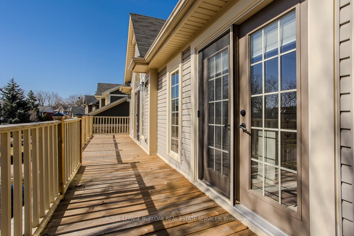 Photo 16 of 2031 Foster Court, Burlington, Brant Hills — HOMEH