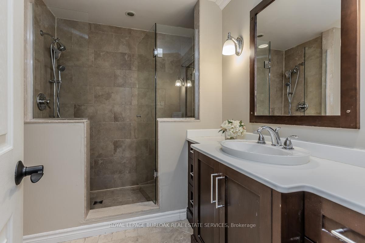 Photo 35 of 2031 Foster Court, Burlington, Brant Hills — HOMEH