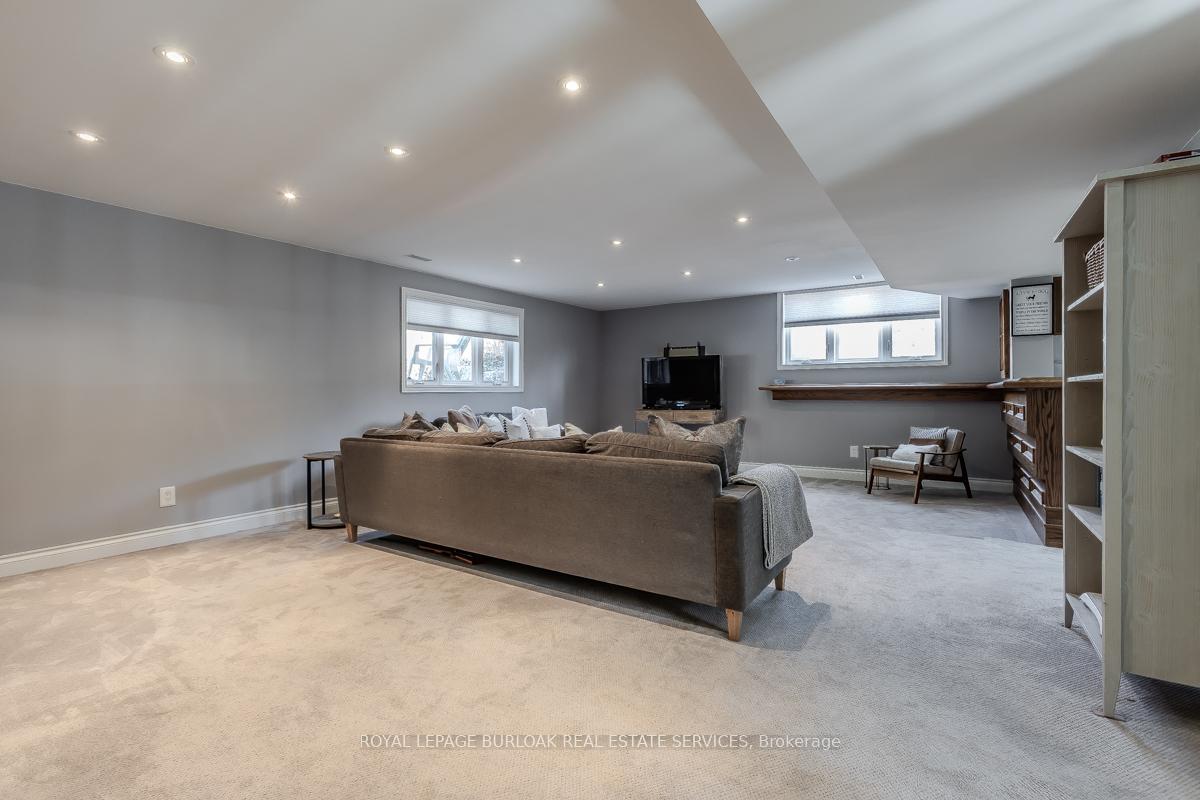 Photo 39 of 2031 Foster Court, Burlington, Brant Hills — HOMEH