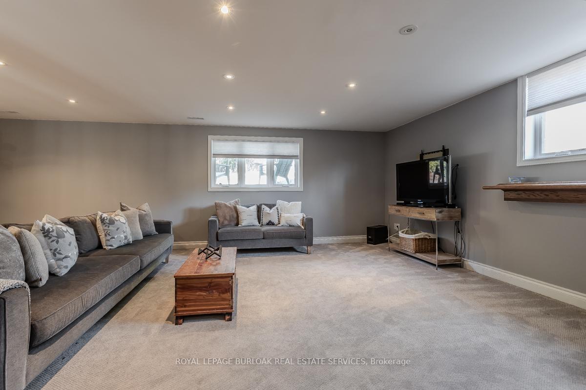 Photo 40 of 2031 Foster Court, Burlington, Brant Hills — HOMEH