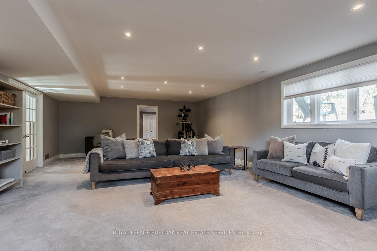 Photo 41 of 2031 Foster Court, Burlington, Brant Hills — HOMEH