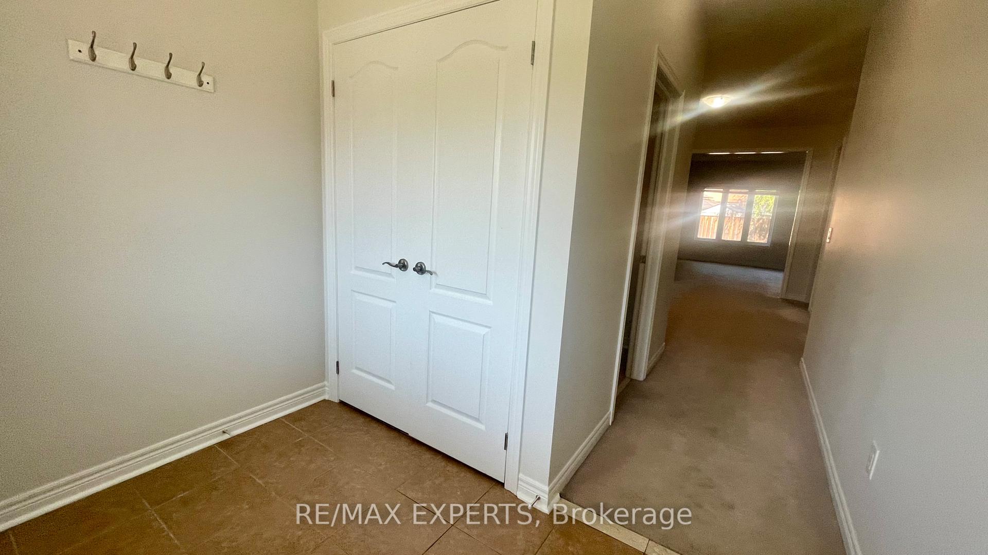 Photo 5 of 67 Clearfield Drive, Brampton, Bram East — HOMEH