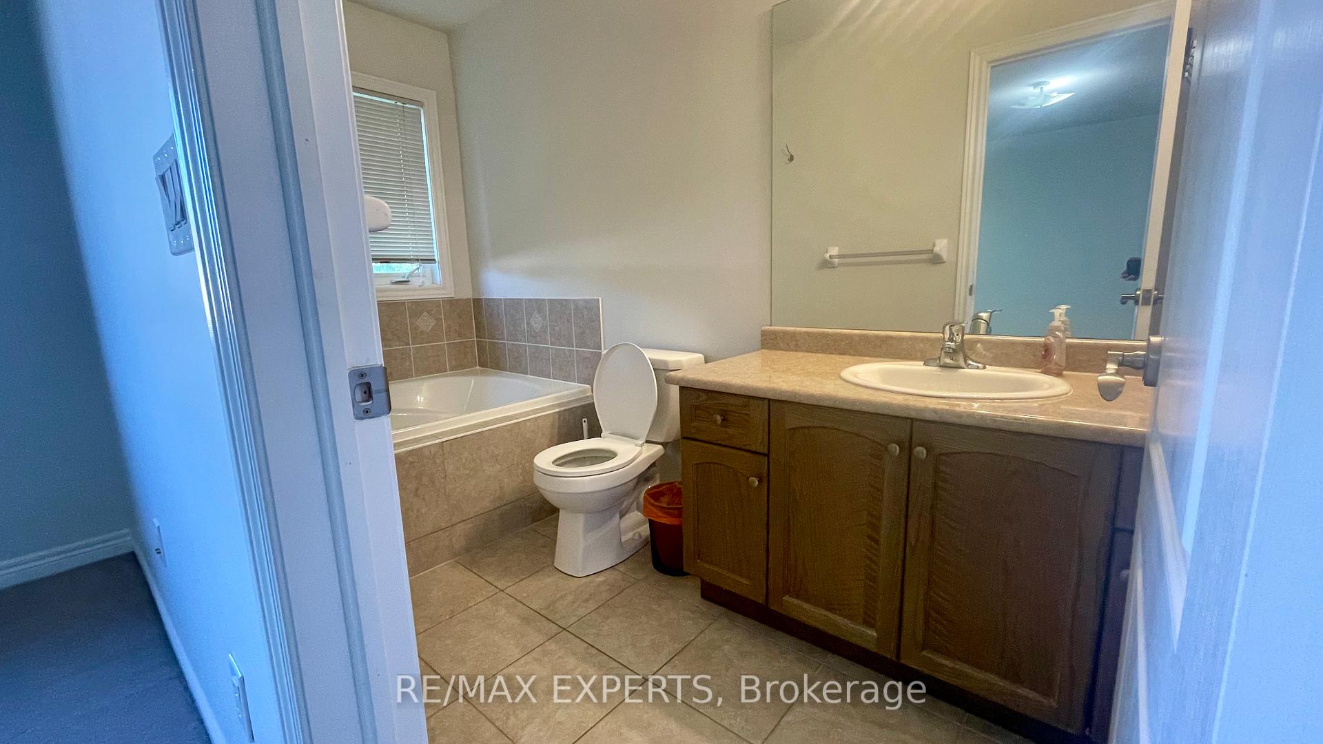 Photo 19 of 67 Clearfield Drive, Brampton, Bram East — HOMEH