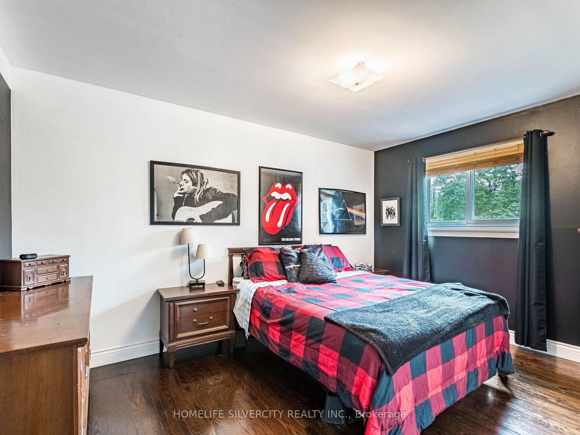 Photo 8 of 108 Brookland Drive, Brampton, Avondale — HOMEH