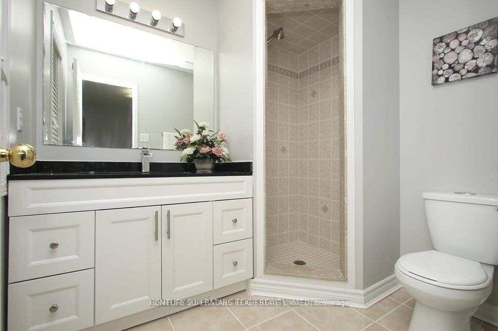 Photo 12 of 52 Oban Road, Brampton, Fletcher's Creek South — HOMEH
