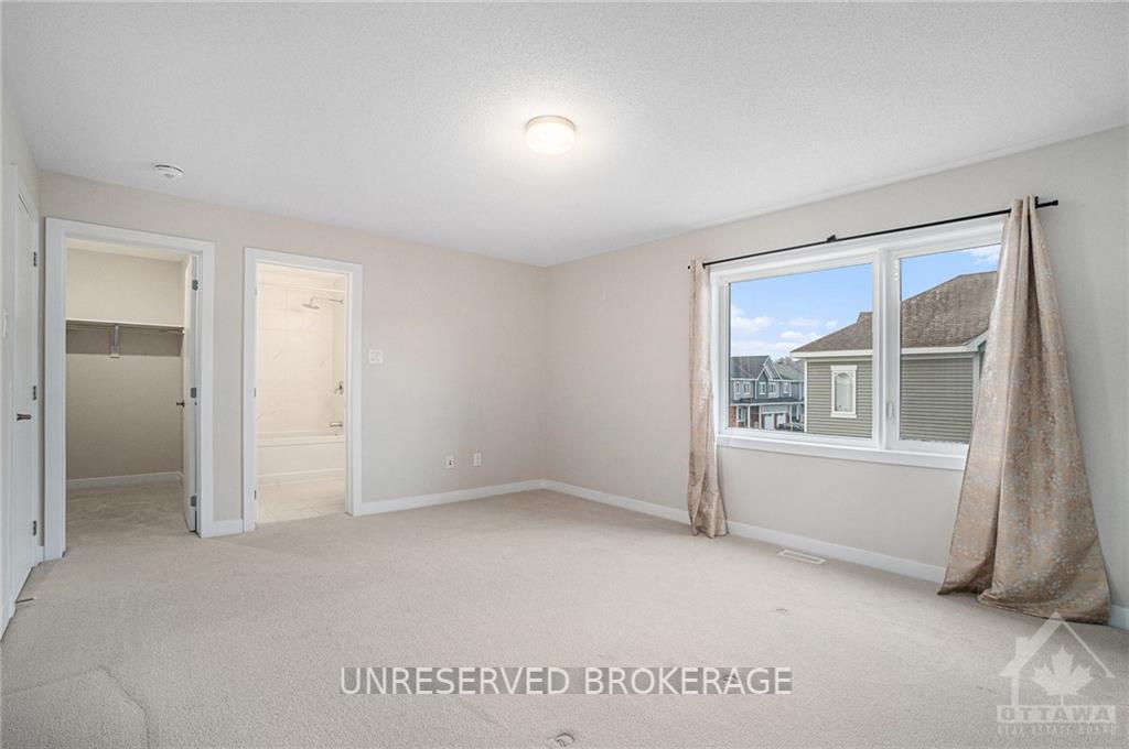 Photo 9 of 4156 Obsidian Street, Ottawa, Barrhaven - Half Moon Bay — HOMEH