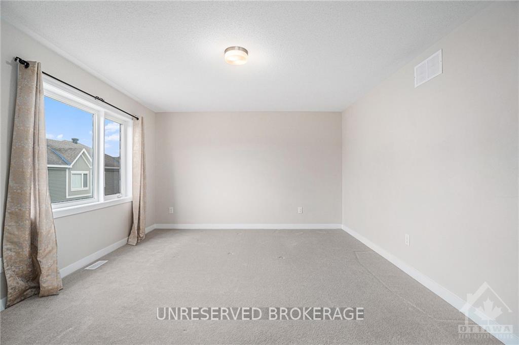 Photo 10 of 4156 Obsidian Street, Ottawa, Barrhaven - Half Moon Bay — HOMEH