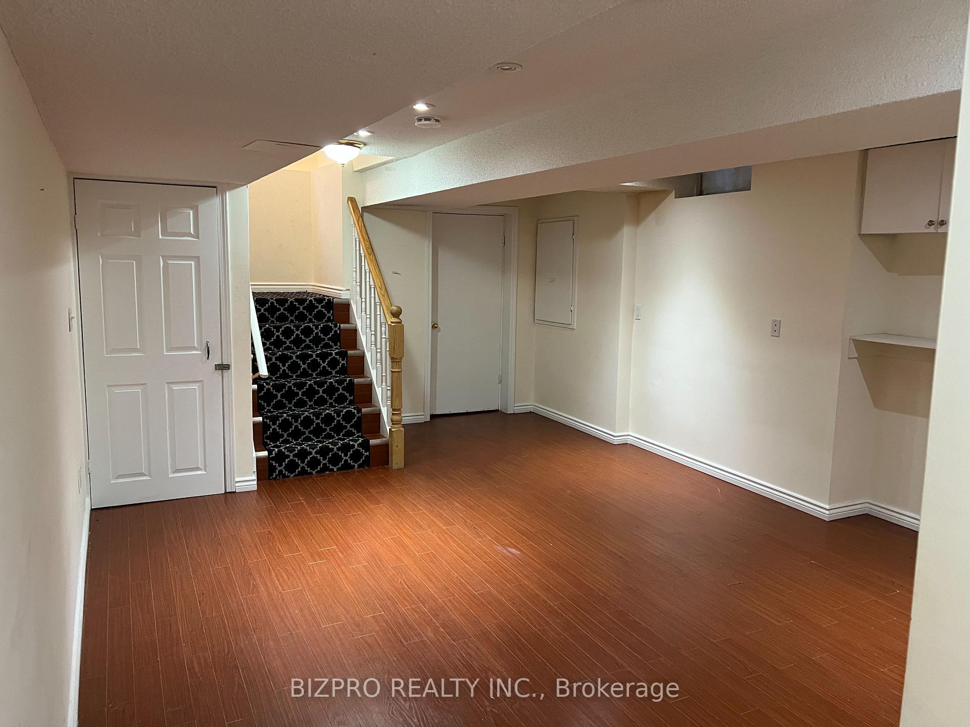 Photo 11 of 3 Wyoming Trail, Brampton, Sandringham-Wellington — HOMEH