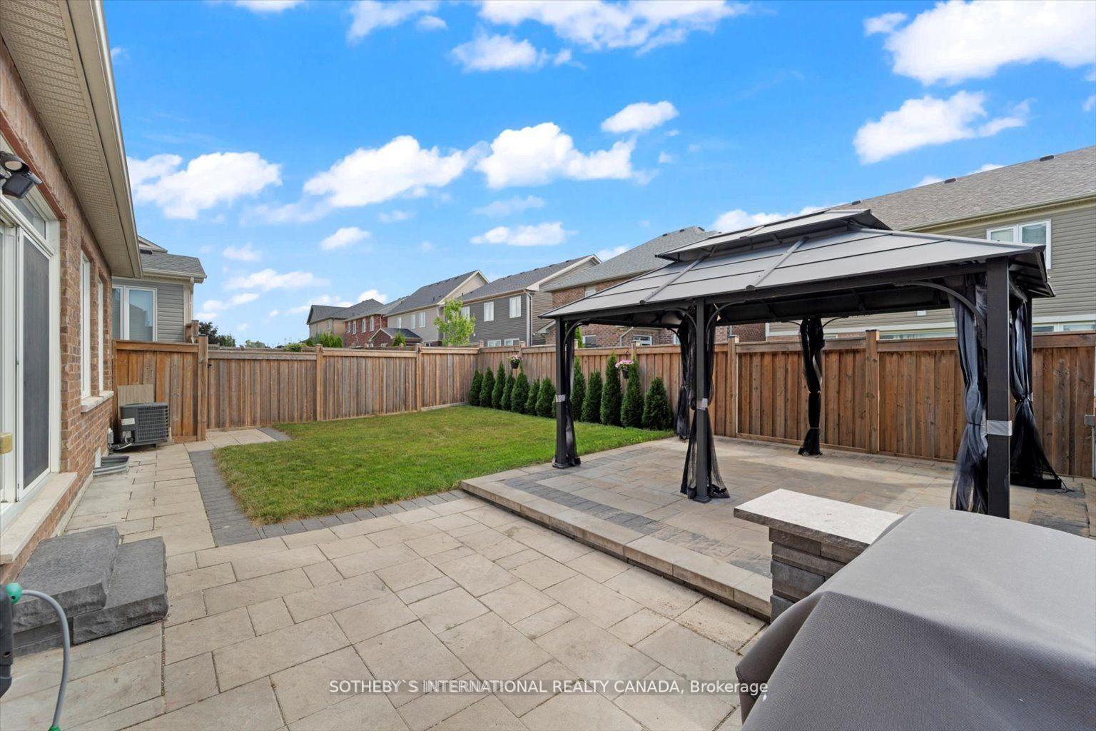Photo 32 of 254 Symington Avenue, Oshawa, Windfields — HOMEH