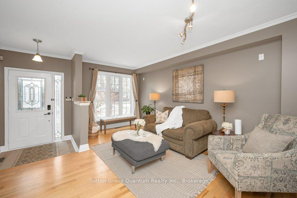 Photo 6 of 604 Julia Avenue, Burlington, Appleby — HOMEH