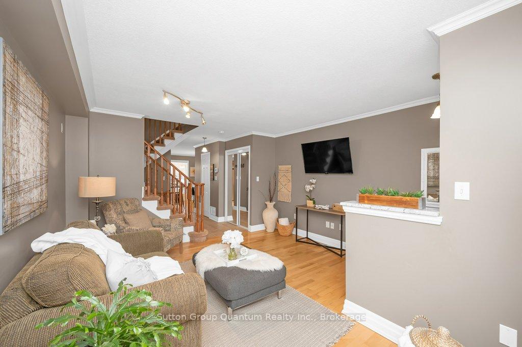 Photo 7 of 604 Julia Avenue, Burlington, Appleby — HOMEH