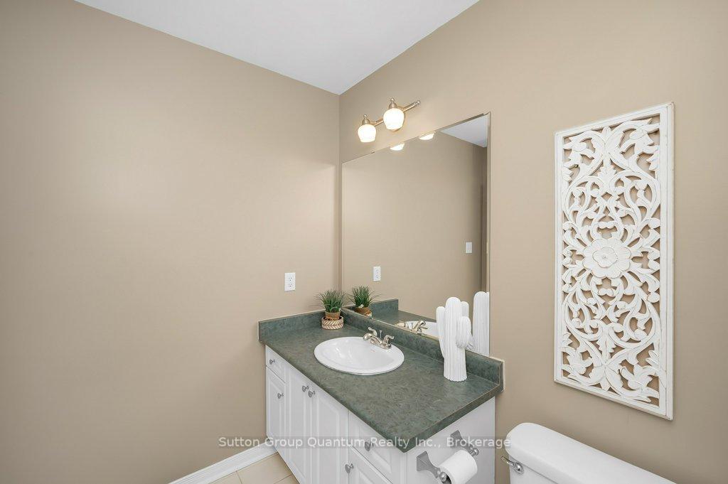 Photo 19 of 604 Julia Avenue, Burlington, Appleby — HOMEH