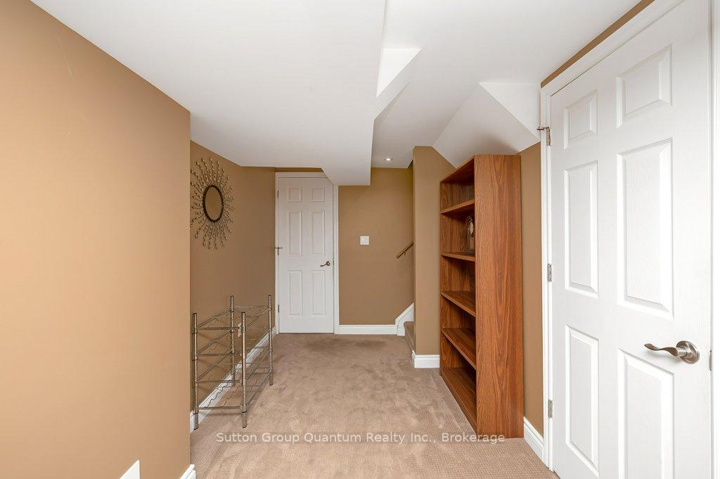 Photo 25 of 604 Julia Avenue, Burlington, Appleby — HOMEH