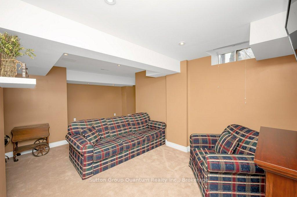 Photo 27 of 604 Julia Avenue, Burlington, Appleby — HOMEH