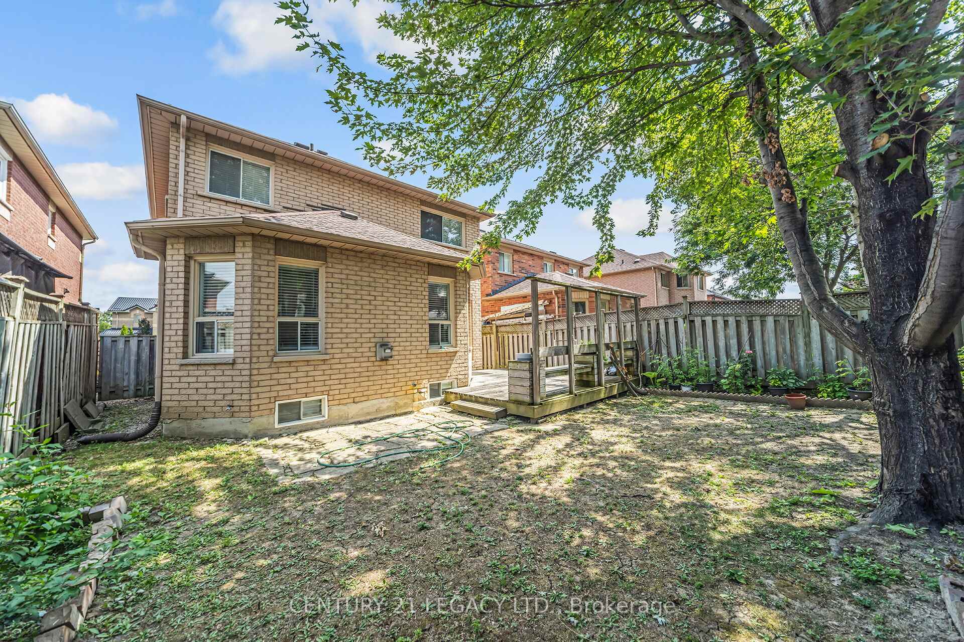 Photo 30 of 47 National Crescent, Brampton, Snelgrove — HOMEH