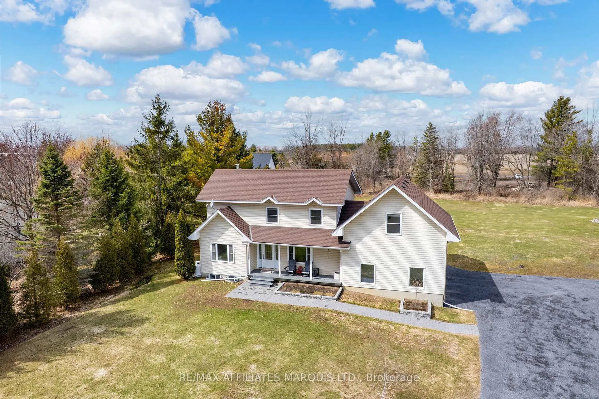 Photo 44 of 14229 County Road 2, South Stormont, South Stormont (Osnabruck) Twp — HOMEH