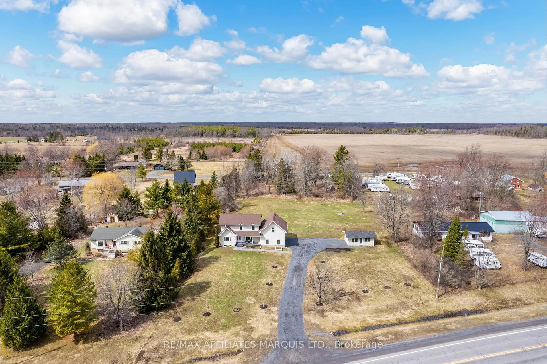 Photo 45 of 14229 County Road 2, South Stormont, South Stormont (Osnabruck) Twp — HOMEH