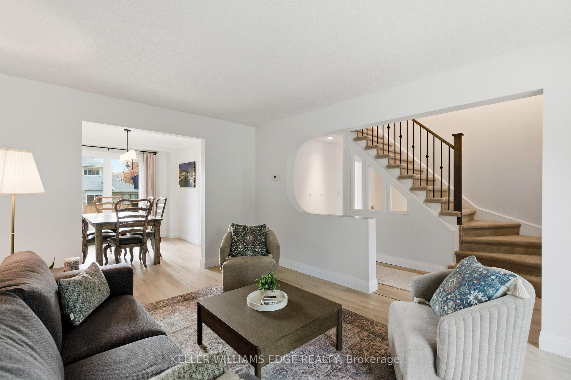 Photo 12 of 2 Giffin Road, Hamilton, Dundas — HOMEH