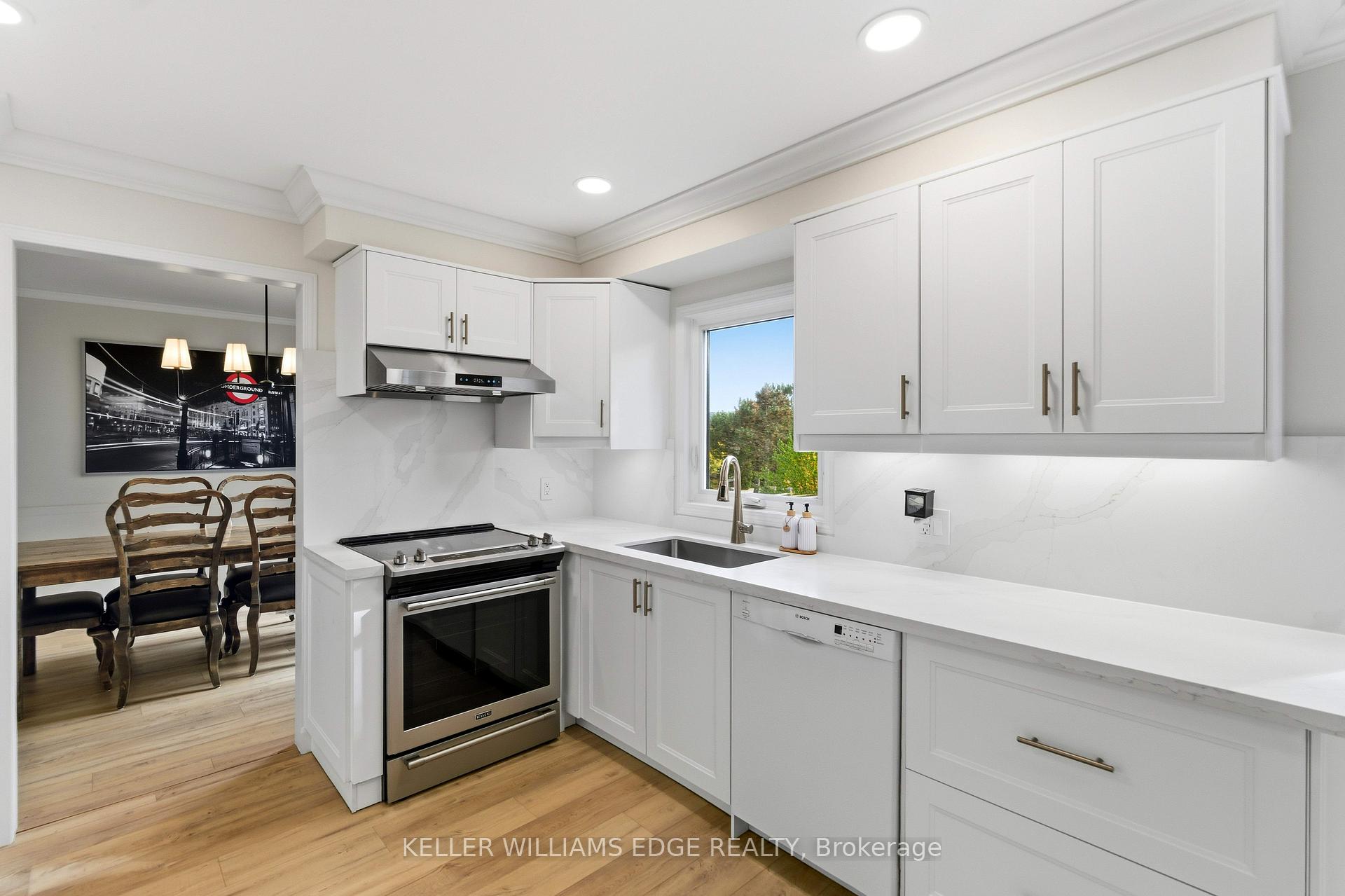 Photo 16 of 2 Giffin Road, Hamilton, Dundas — HOMEH