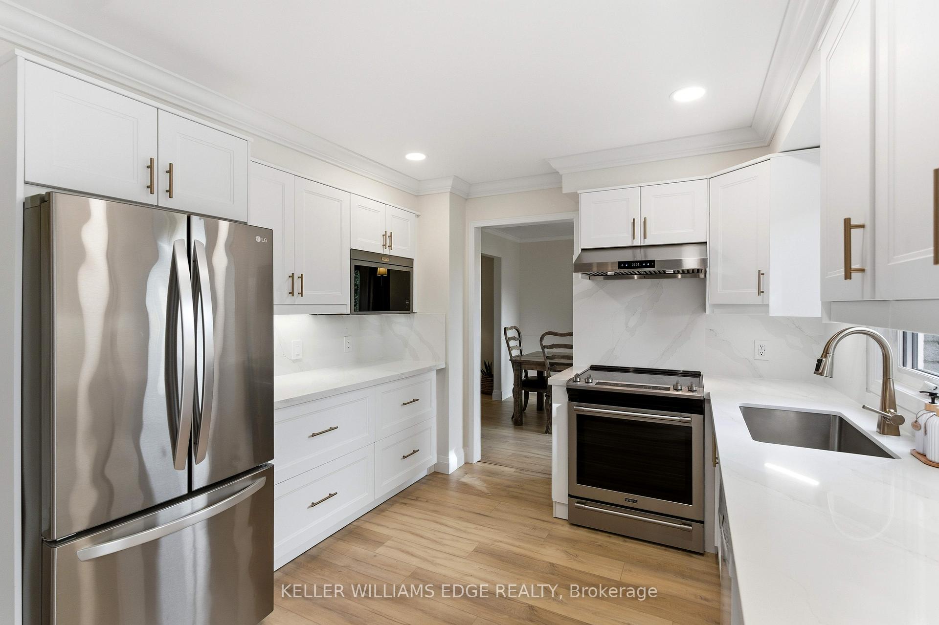 Photo 17 of 2 Giffin Road, Hamilton, Dundas — HOMEH
