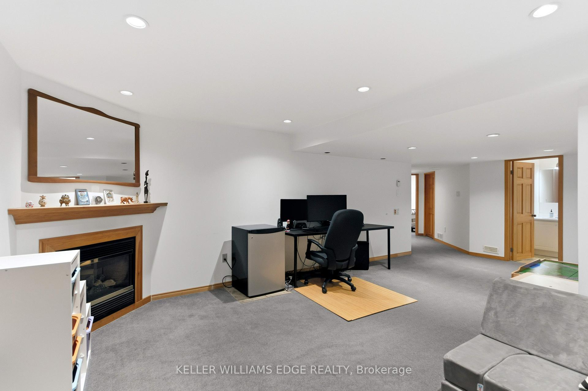 Photo 38 of 2 Giffin Road, Hamilton, Dundas — HOMEH