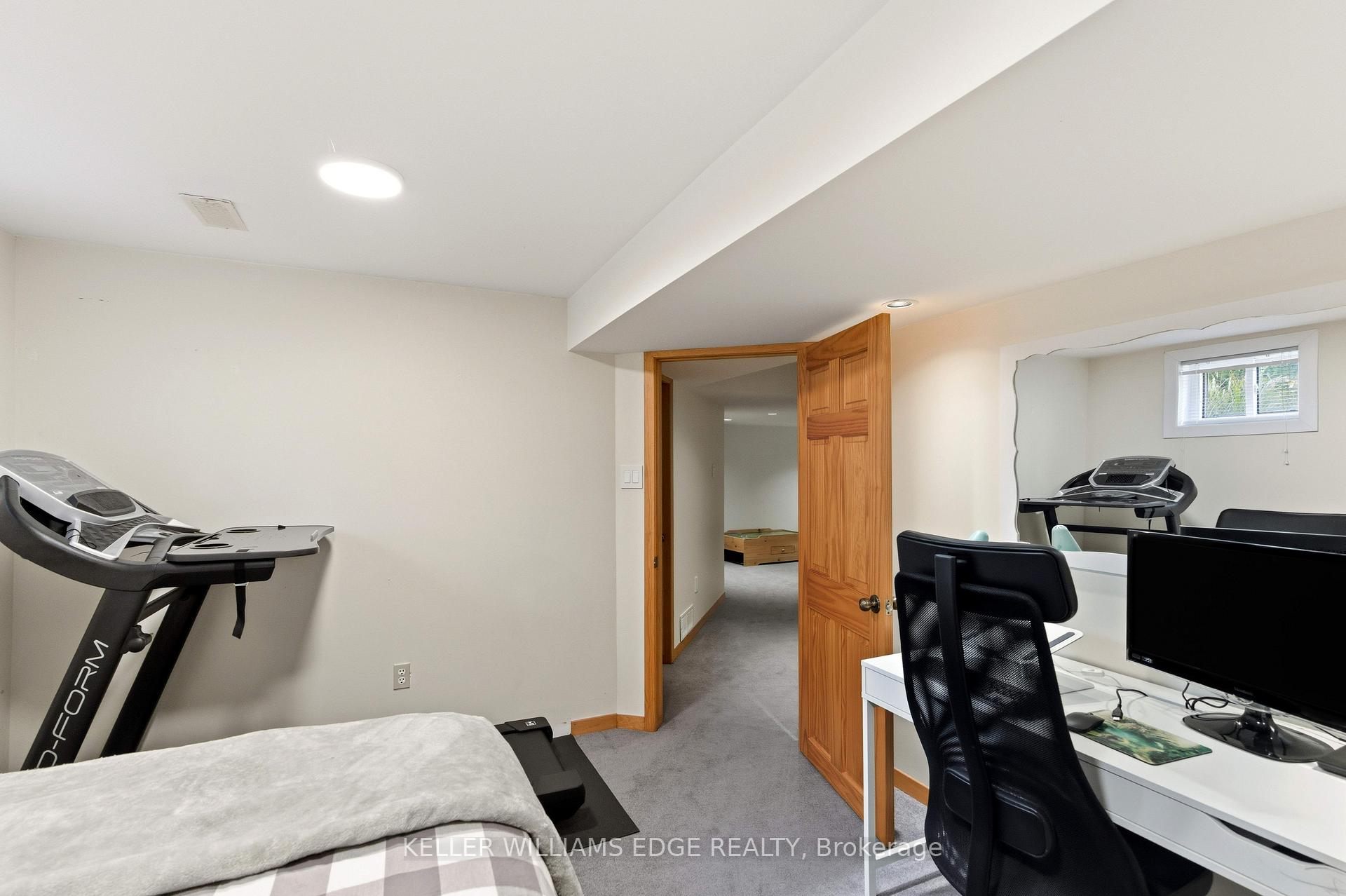 Photo 41 of 2 Giffin Road, Hamilton, Dundas — HOMEH