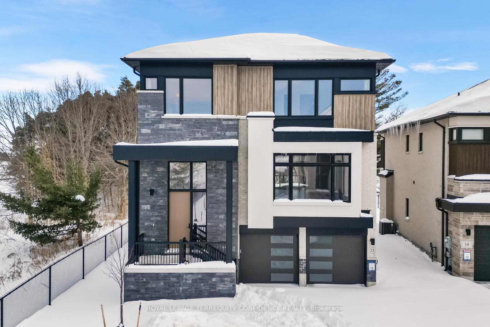 Front of 23 Kingwood Lane