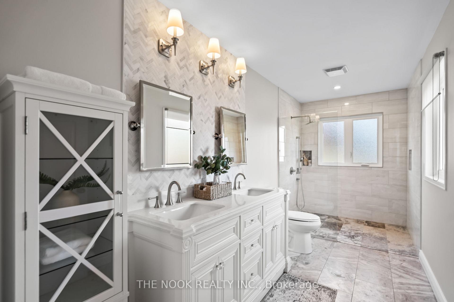 Photo 19 of 1025 Trail Valley Drive, Oshawa, Pinecrest — HOMEH
