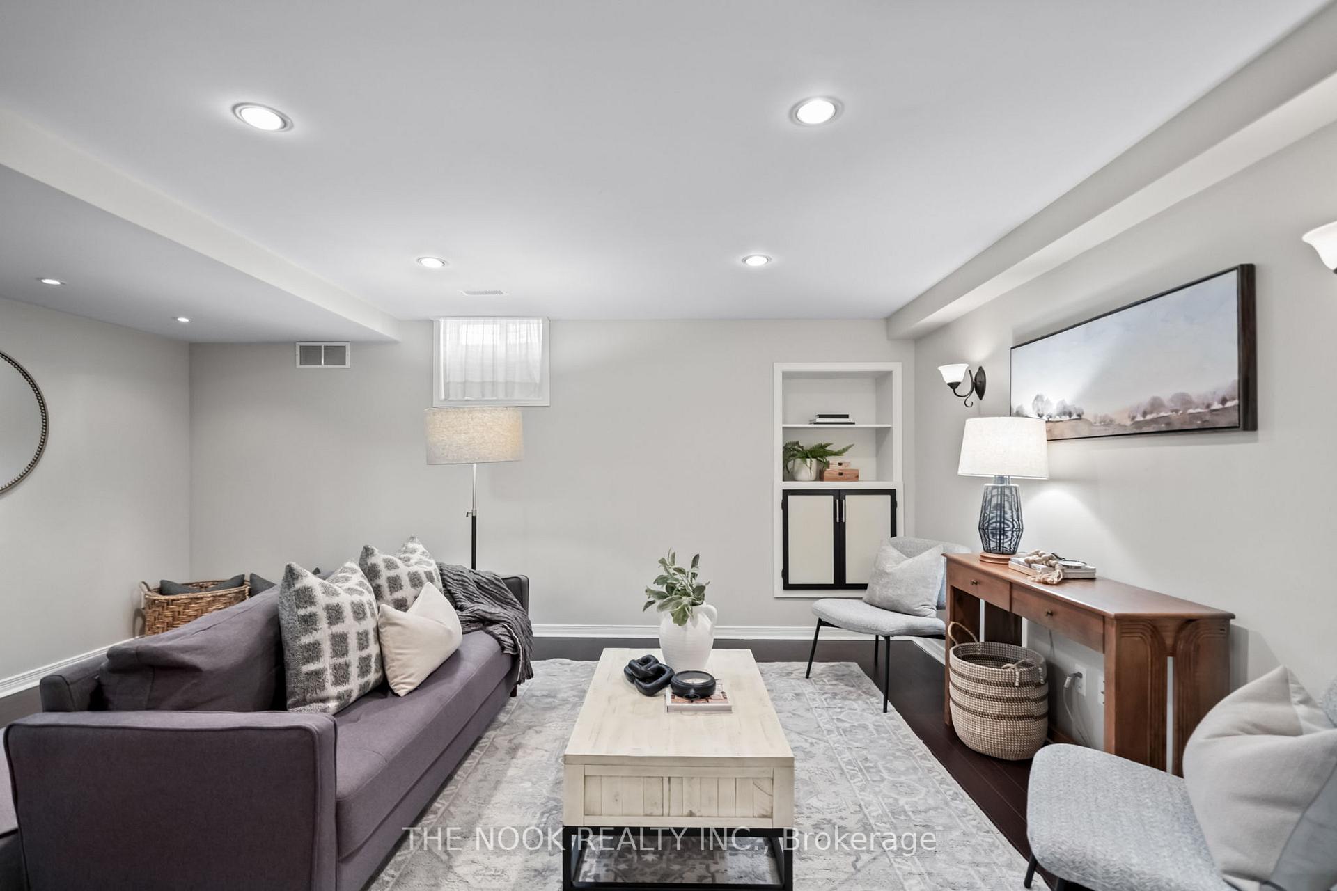 Photo 25 of 1025 Trail Valley Drive, Oshawa, Pinecrest — HOMEH