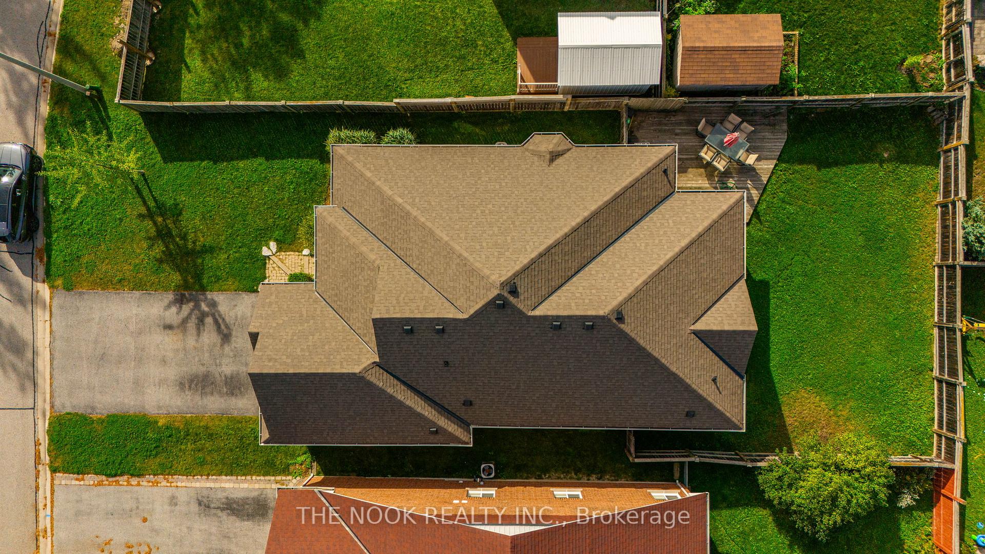Photo 38 of 1025 Trail Valley Drive, Oshawa, Pinecrest — HOMEH