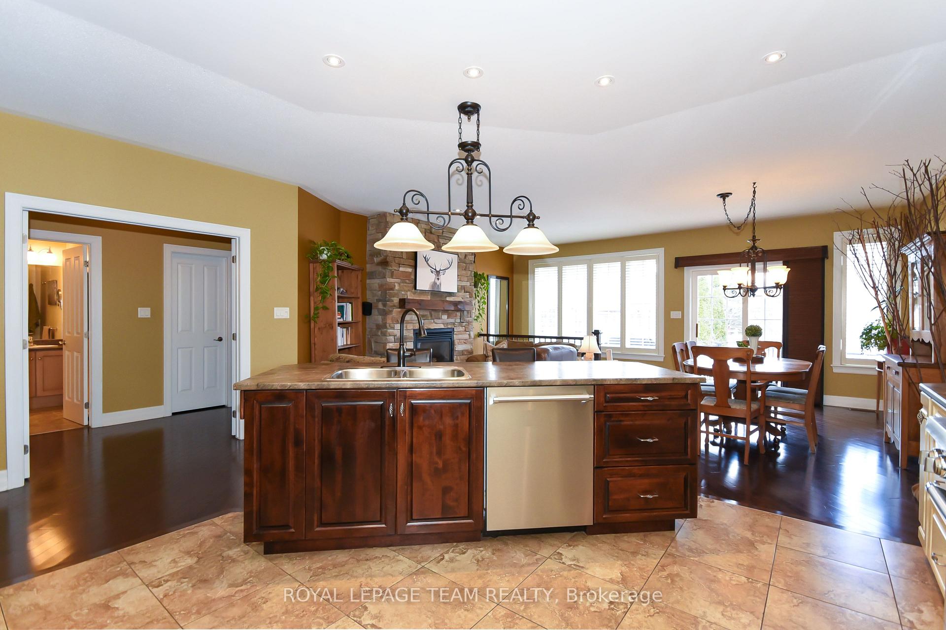 Photo 15 of 267 Cairnsmore Circle, Ottawa, Barrhaven - Stonebridge — HOMEH