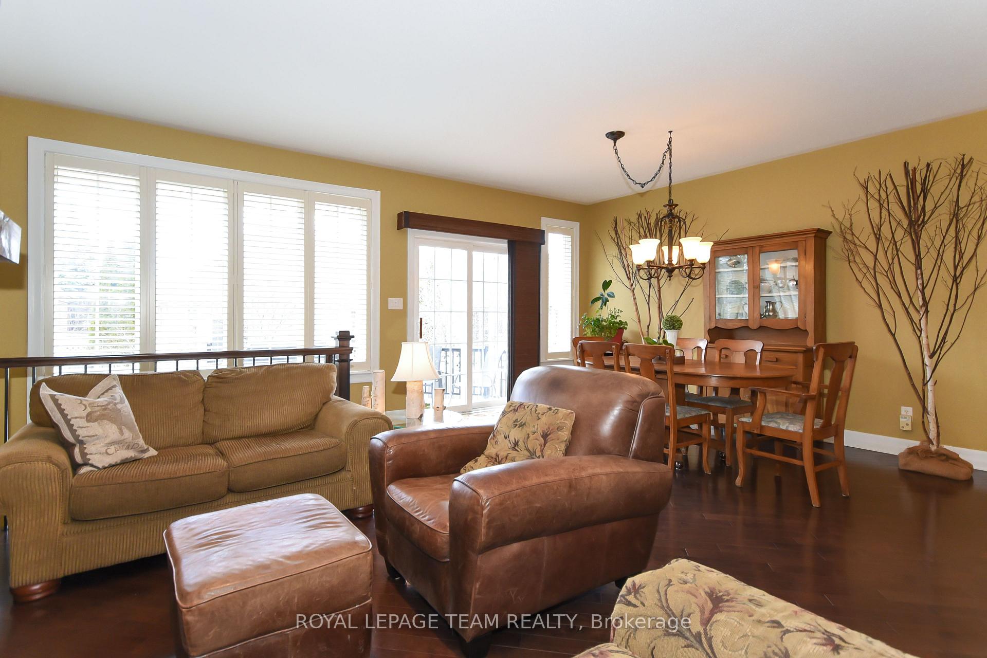 Photo 11 of 267 Cairnsmore Circle, Ottawa, Barrhaven - Stonebridge — HOMEH