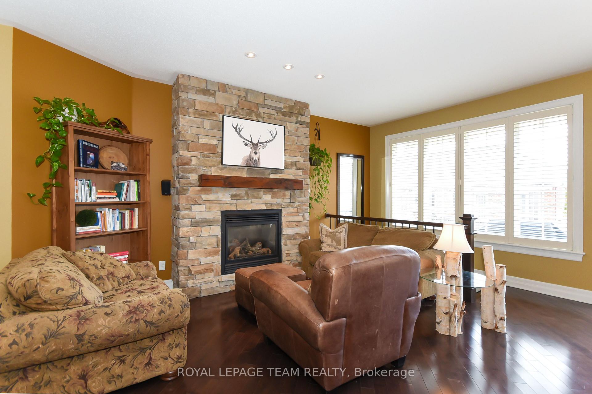 Photo 8 of 267 Cairnsmore Circle, Ottawa, Barrhaven - Stonebridge — HOMEH