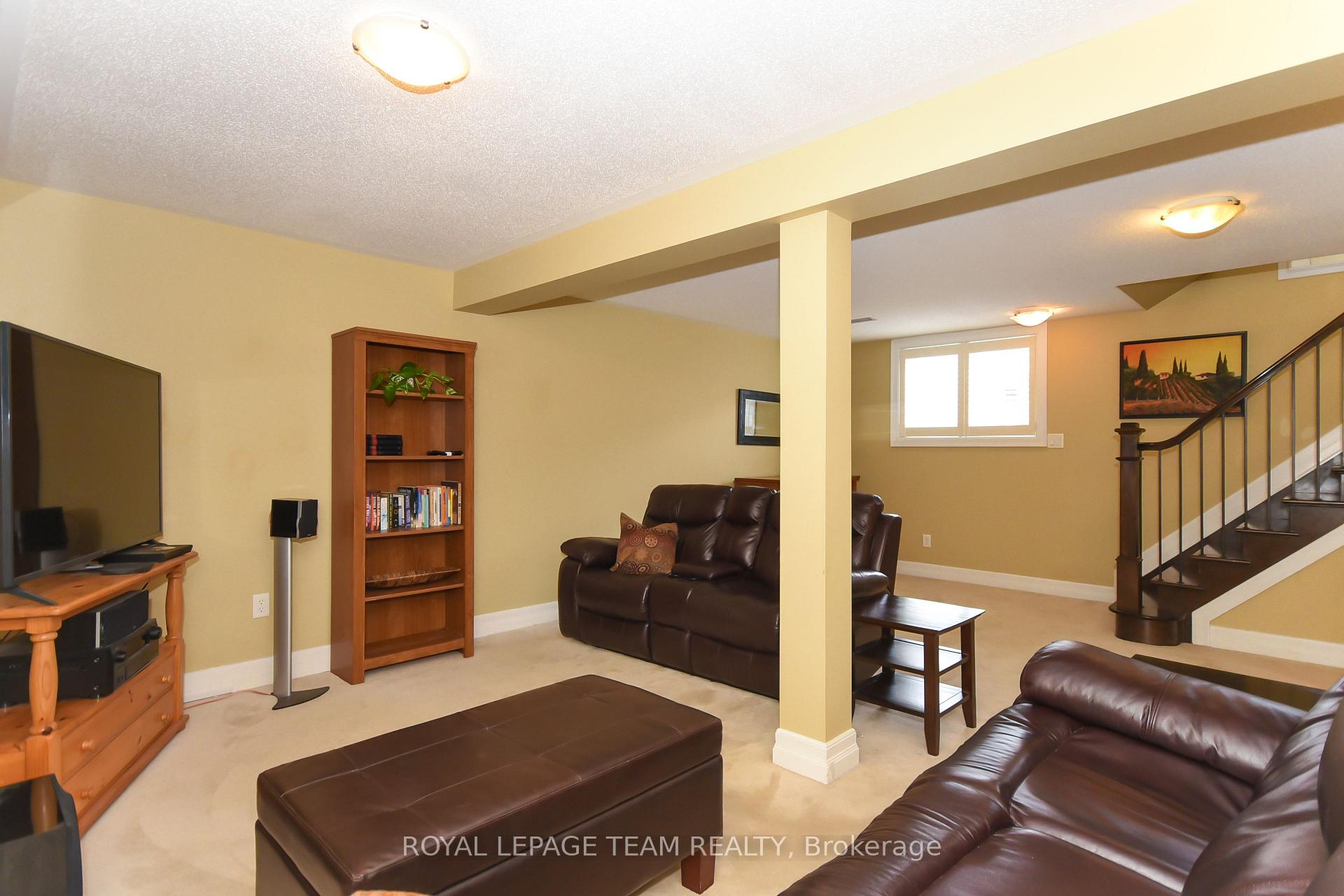 Photo 21 of 267 Cairnsmore Circle, Ottawa, Barrhaven - Stonebridge — HOMEH