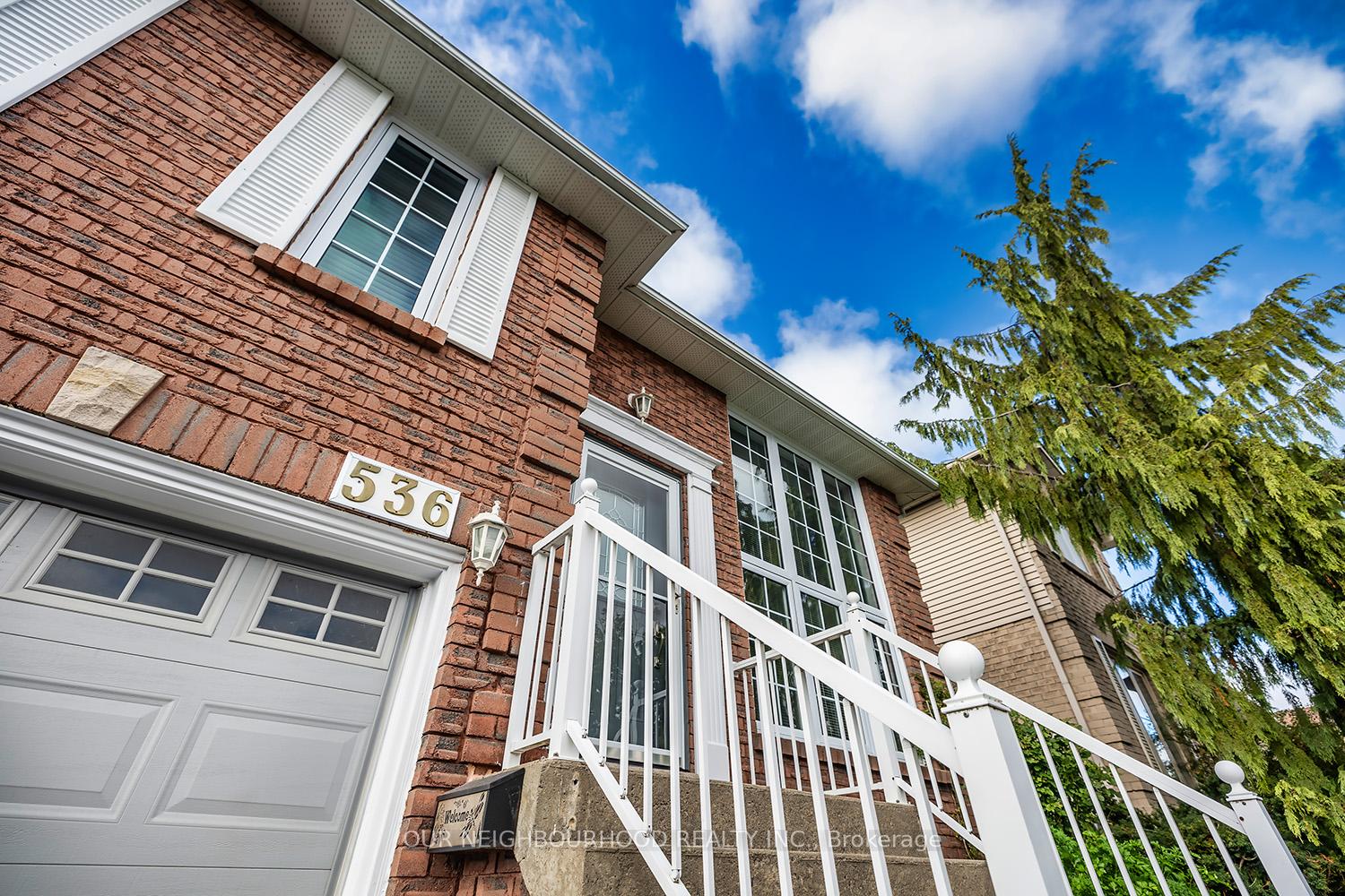 Photo 3 of 536 Steerforth Street, Oshawa, Eastdale — HOMEH