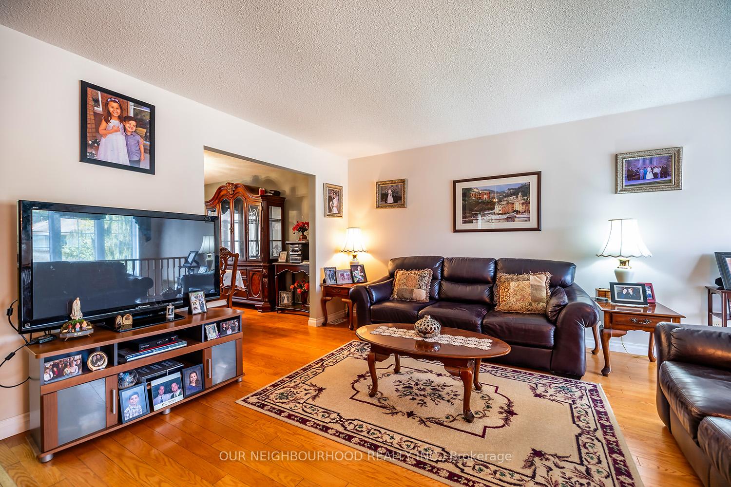 Photo 5 of 536 Steerforth Street, Oshawa, Eastdale — HOMEH