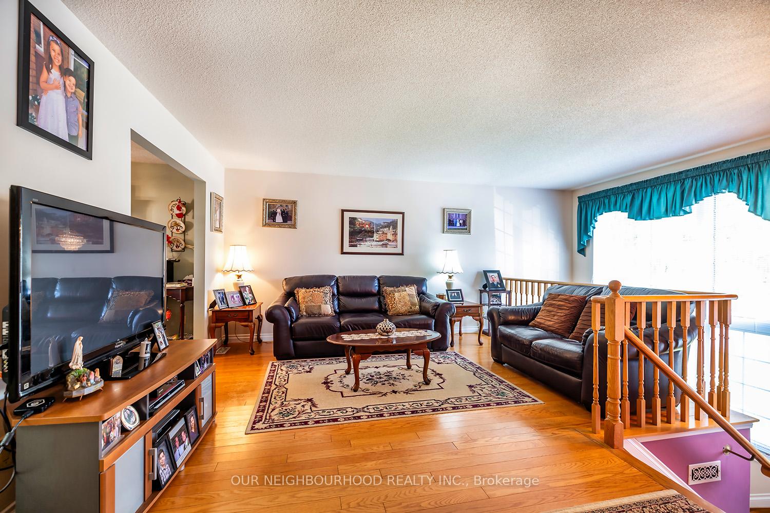 Photo 17 of 536 Steerforth Street, Oshawa, Eastdale — HOMEH