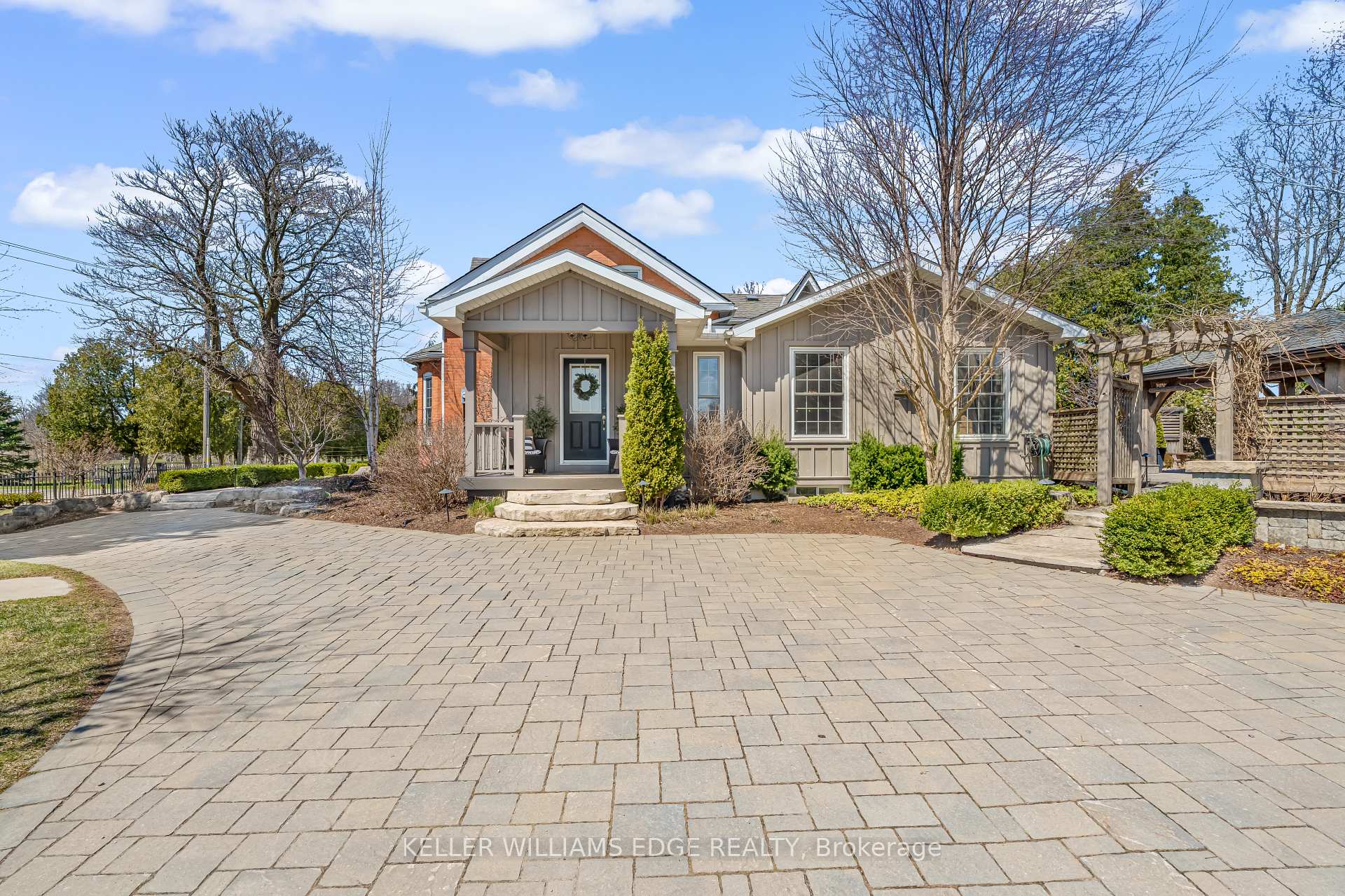 Photo 3 of 1288 Brock Road, Hamilton, Rural Flamborough — HOMEH